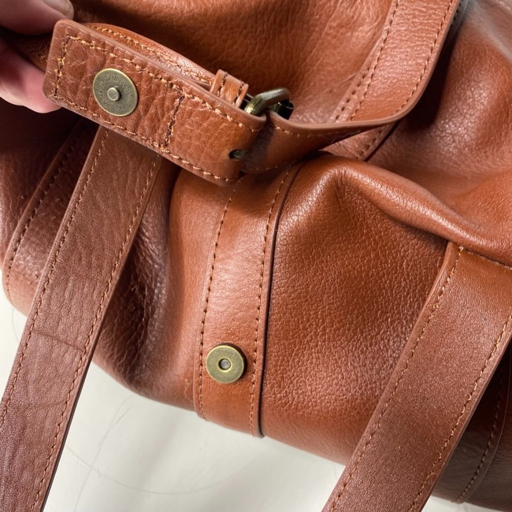LL Bean Signature Tan Womens Leather Fold Over Shoulder Tote Work Computer Large - Picture 8 of 14